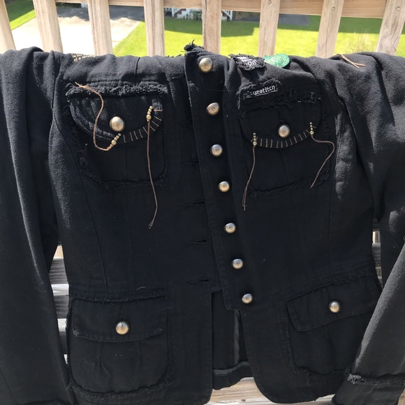 Love Stitch seen with Love jacket - Picture 2 of 8